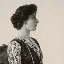 Dronning Maud 1914 (Foto: Ernest Rude, Det kongelige hoffs fotoarkiv)